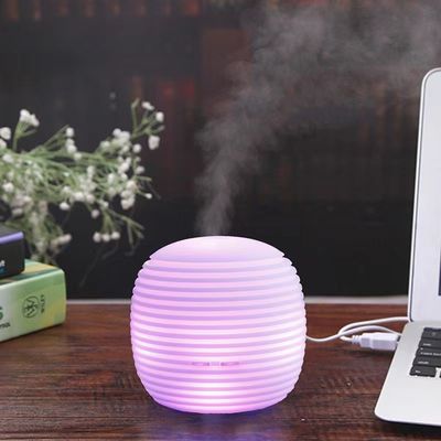 Diffusore di profumo USB portatile di olio essenziale bianco da 100 ml perfetto per il Home Office Spa