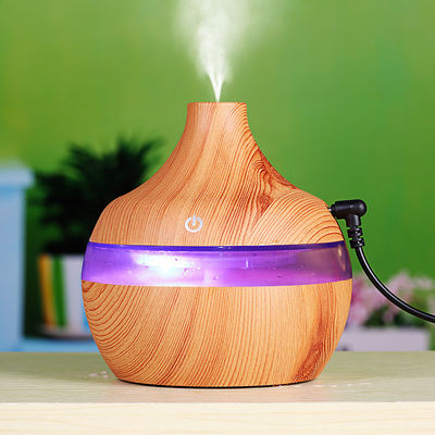 Umidificatore per ambienti a nebbia fredda da 300 ml con luce a LED a cambio colore